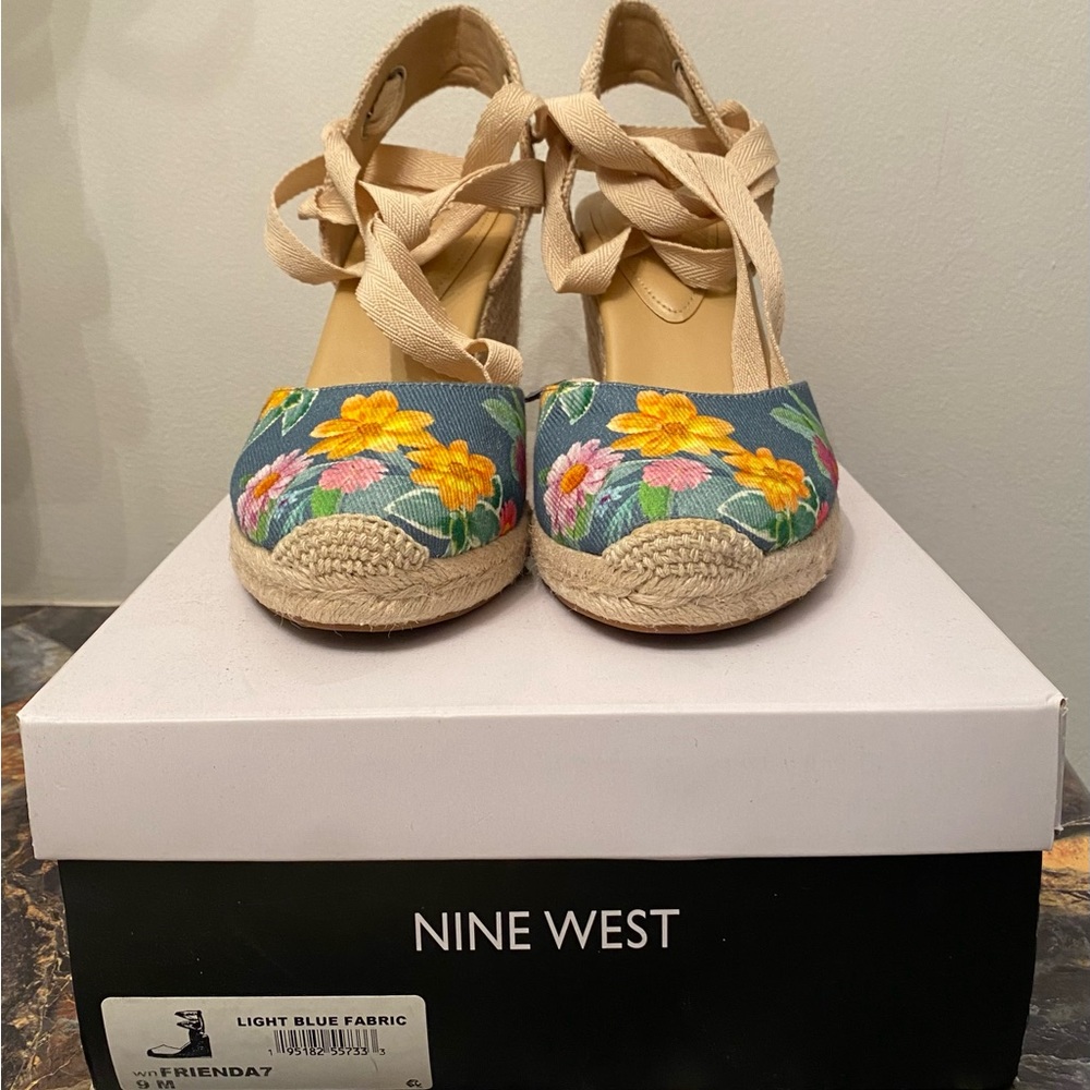 Women’s casual sandals